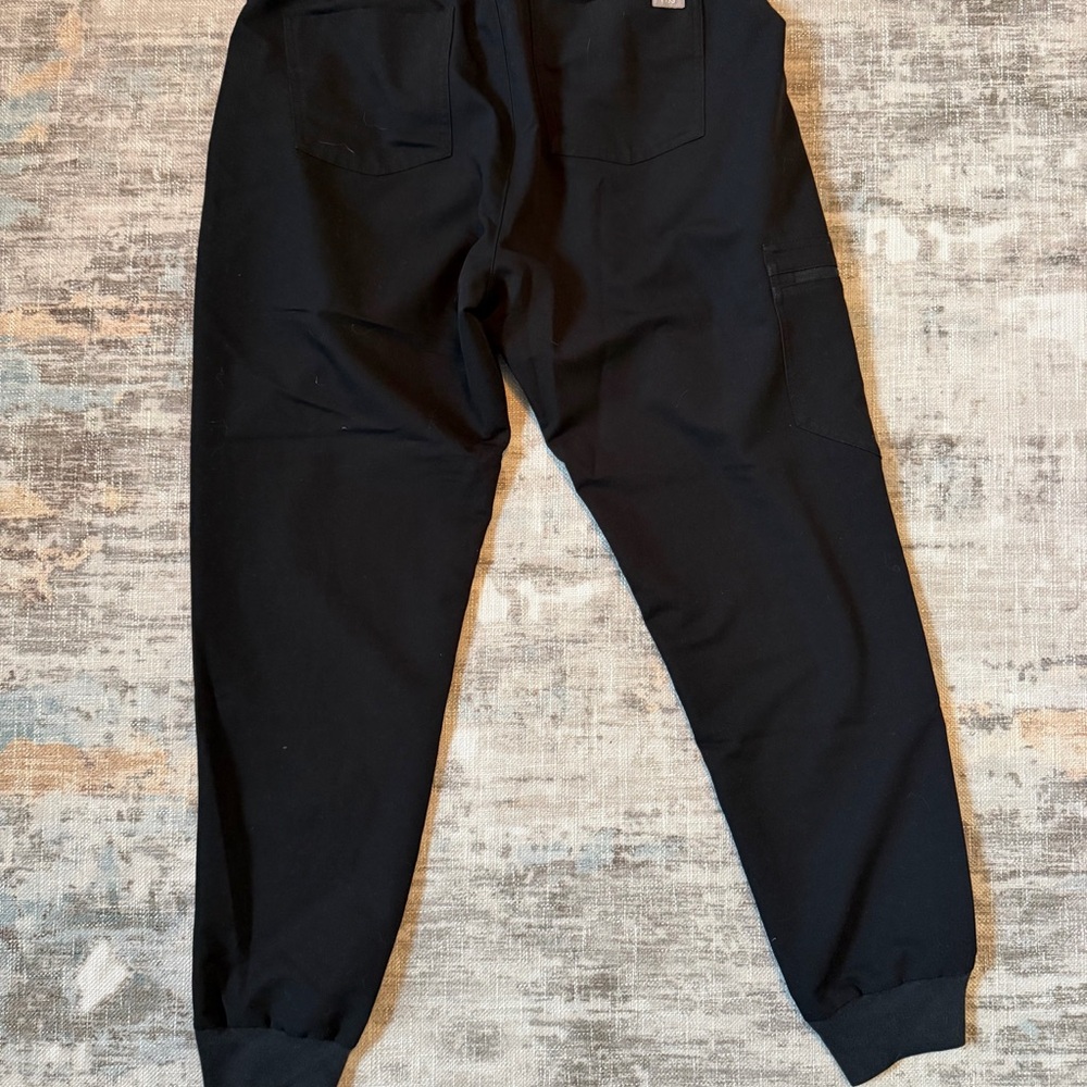 FIGS Zamora Jogger Scrub Pants Womens Size M Black - Picture 3 of 6